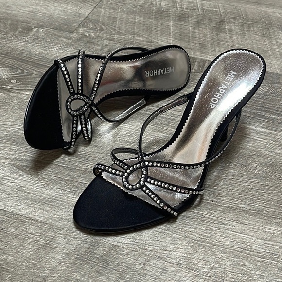 Metaphor Rhinestone Gotcha Heels - Picture 3 of 13